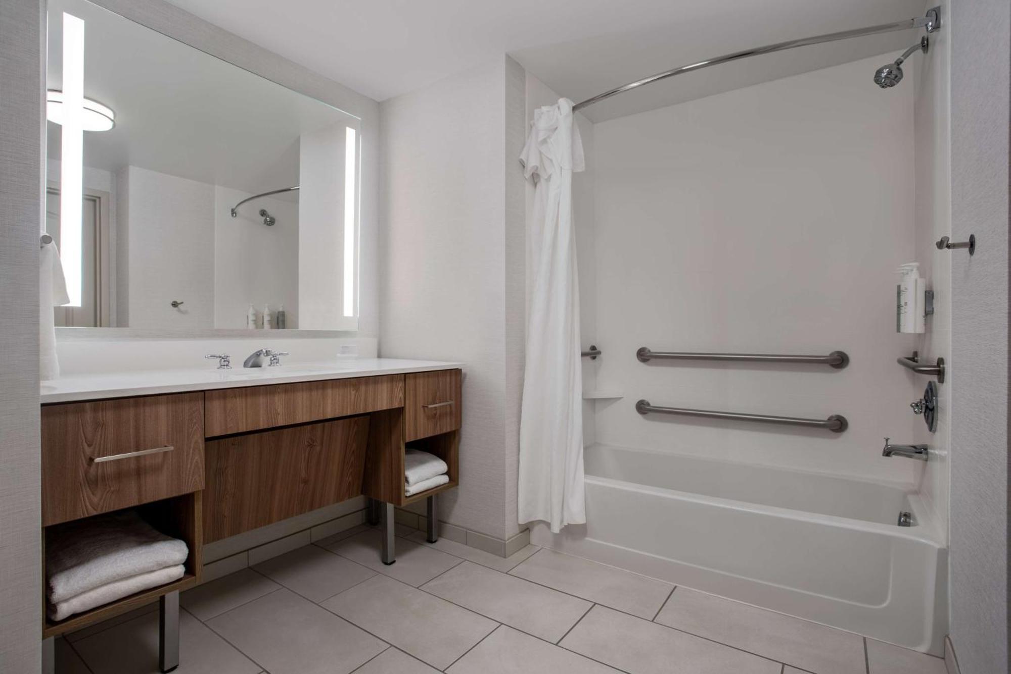 Homewood Suites By Hilton Davidson Ngoại thất bức ảnh