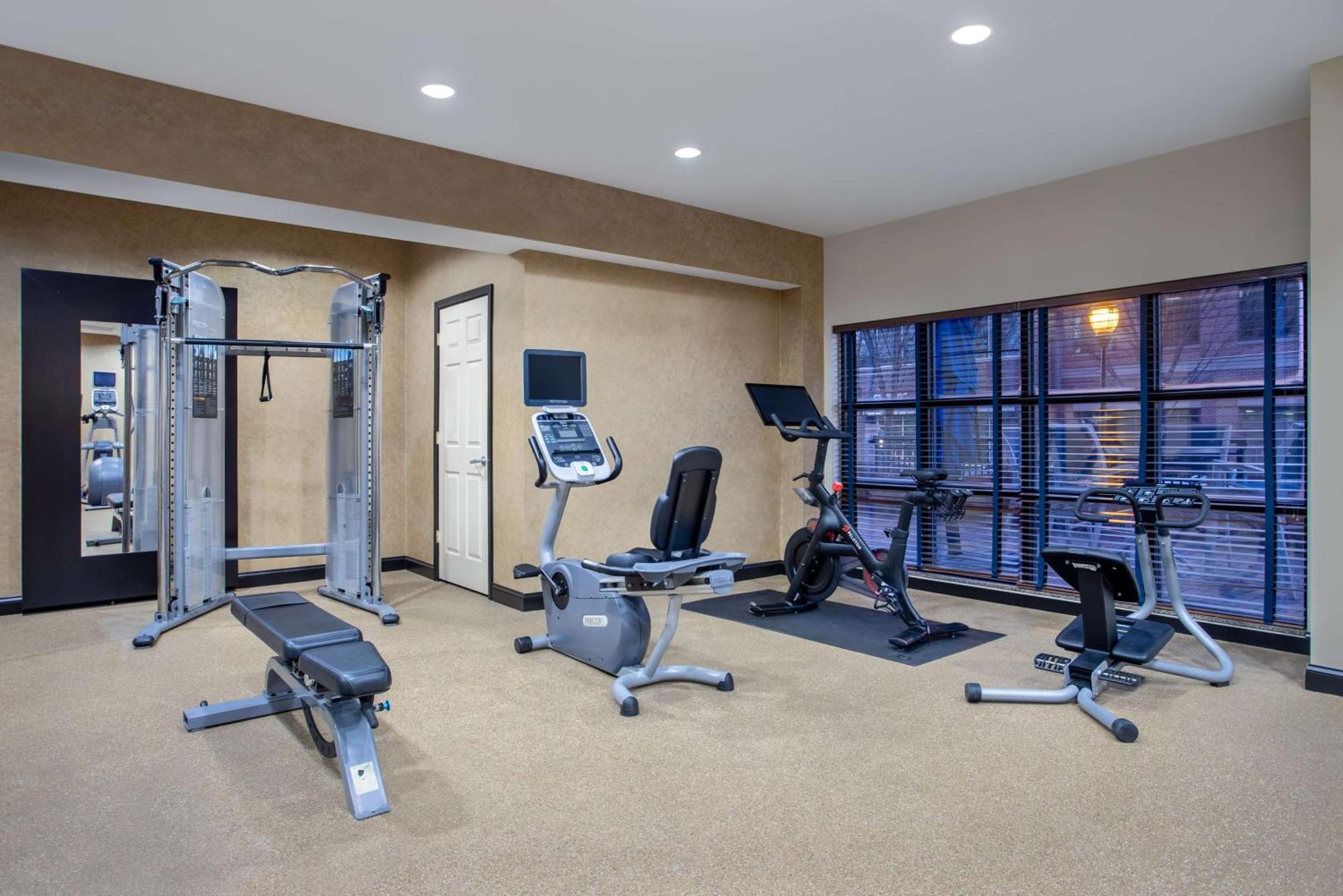 Homewood Suites By Hilton Davidson Ngoại thất bức ảnh